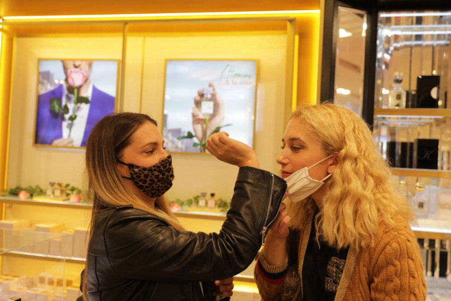 attica shopping 7