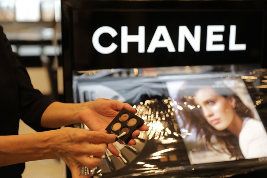 attica shopping 8