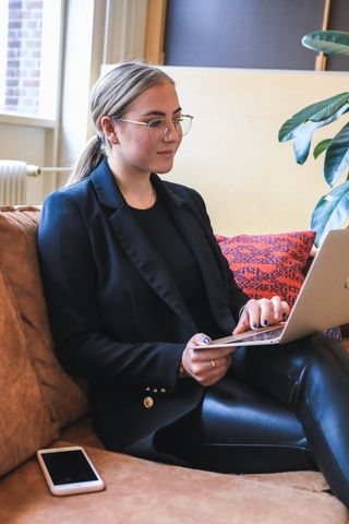 online meeting
