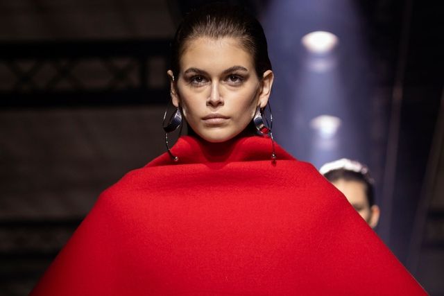 hair look kaia gerber