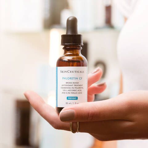 180326SkinCeuticals ClinicShoot PhloretinCF 250
