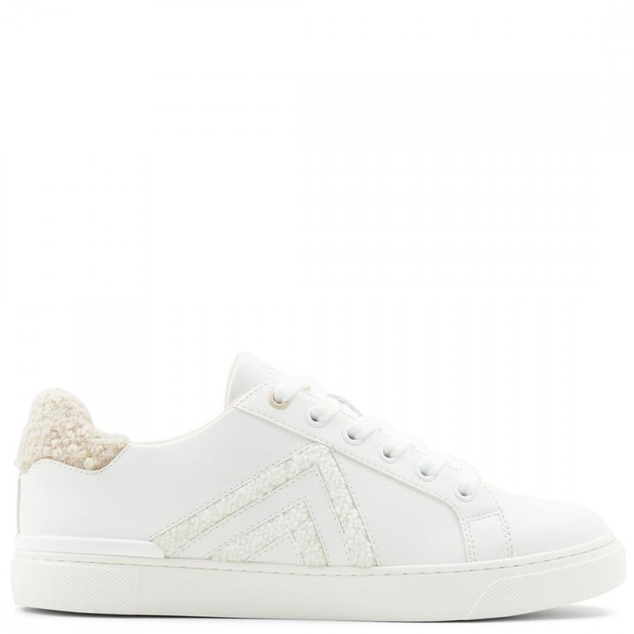 sneakers1