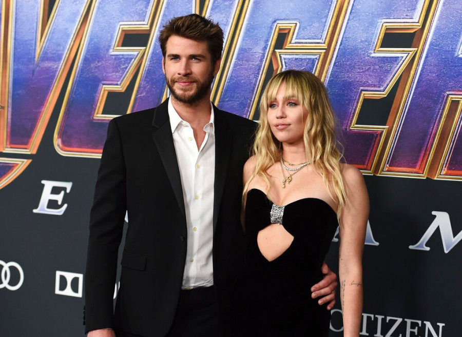 miley cyrus liam hemsworth