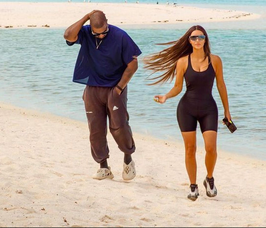 kim kardashian 2