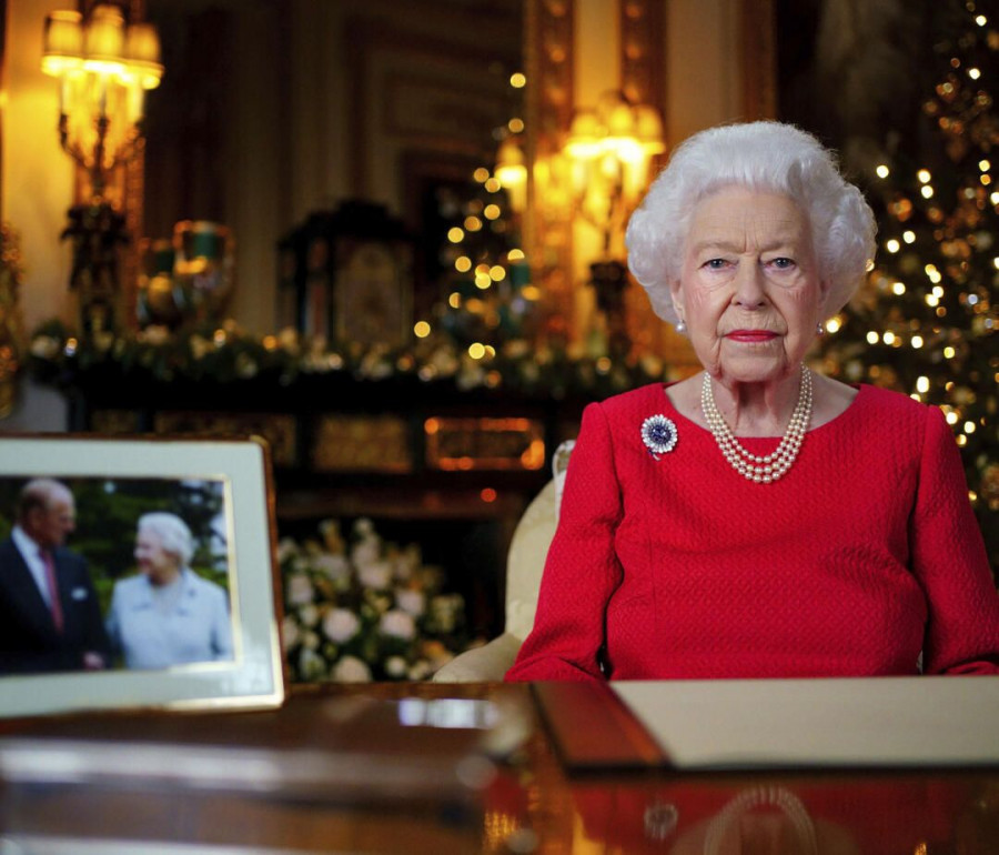 queen elizabeth christmas message intruder copy