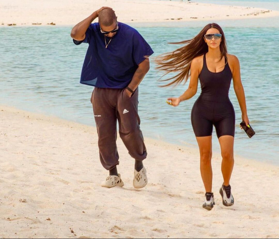 kimkardashian kanye west 2