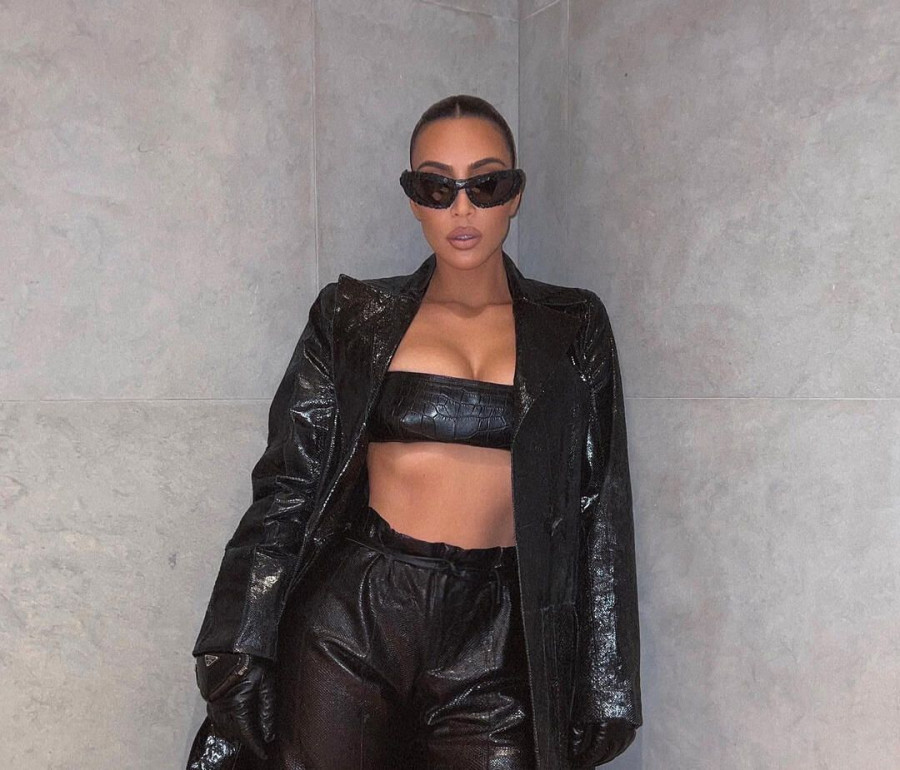 kim kardashian 2