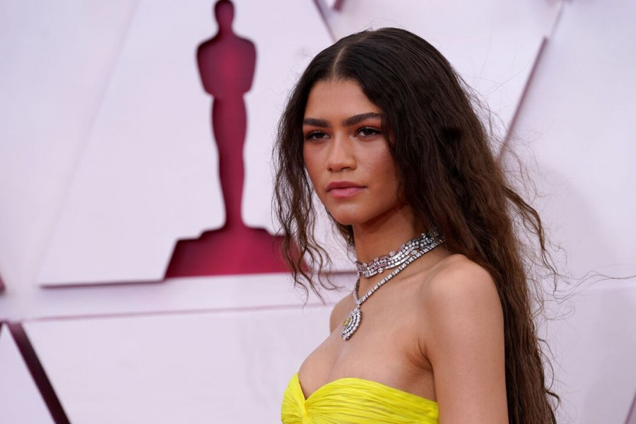 ZENDAYA1