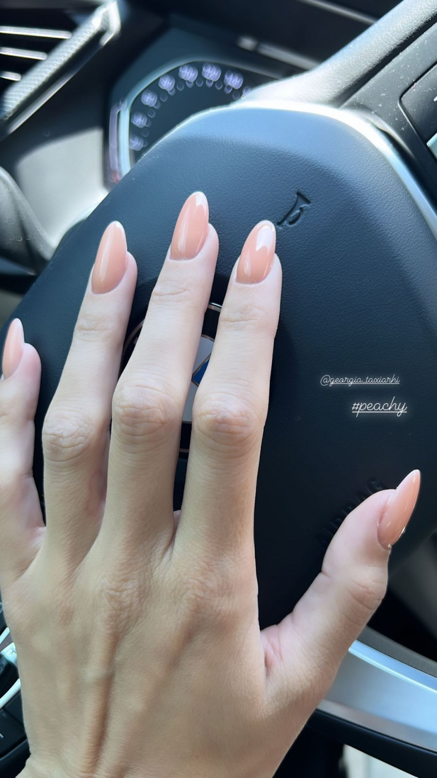 nude_nyxia_iliana_papageorgiou.jpg