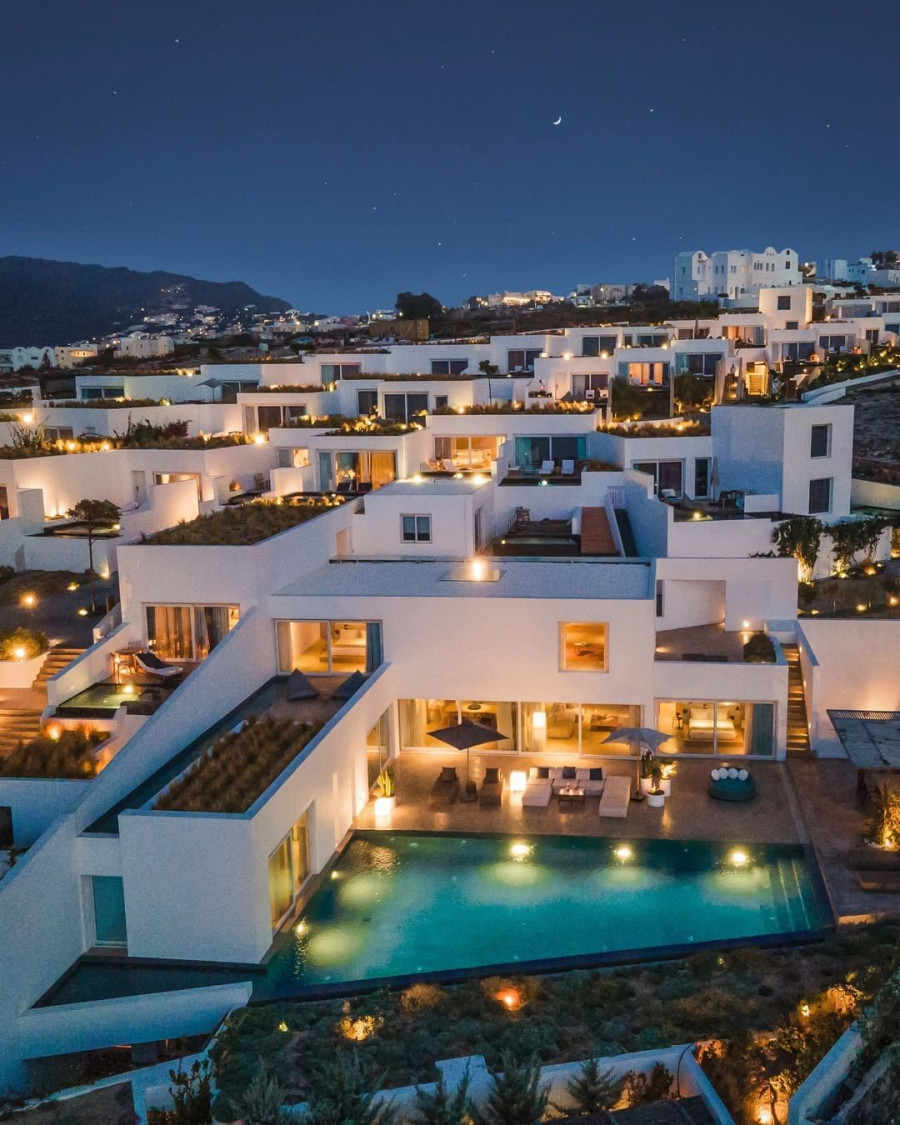 1656926622328-705614422-arcadia_suites.jpg