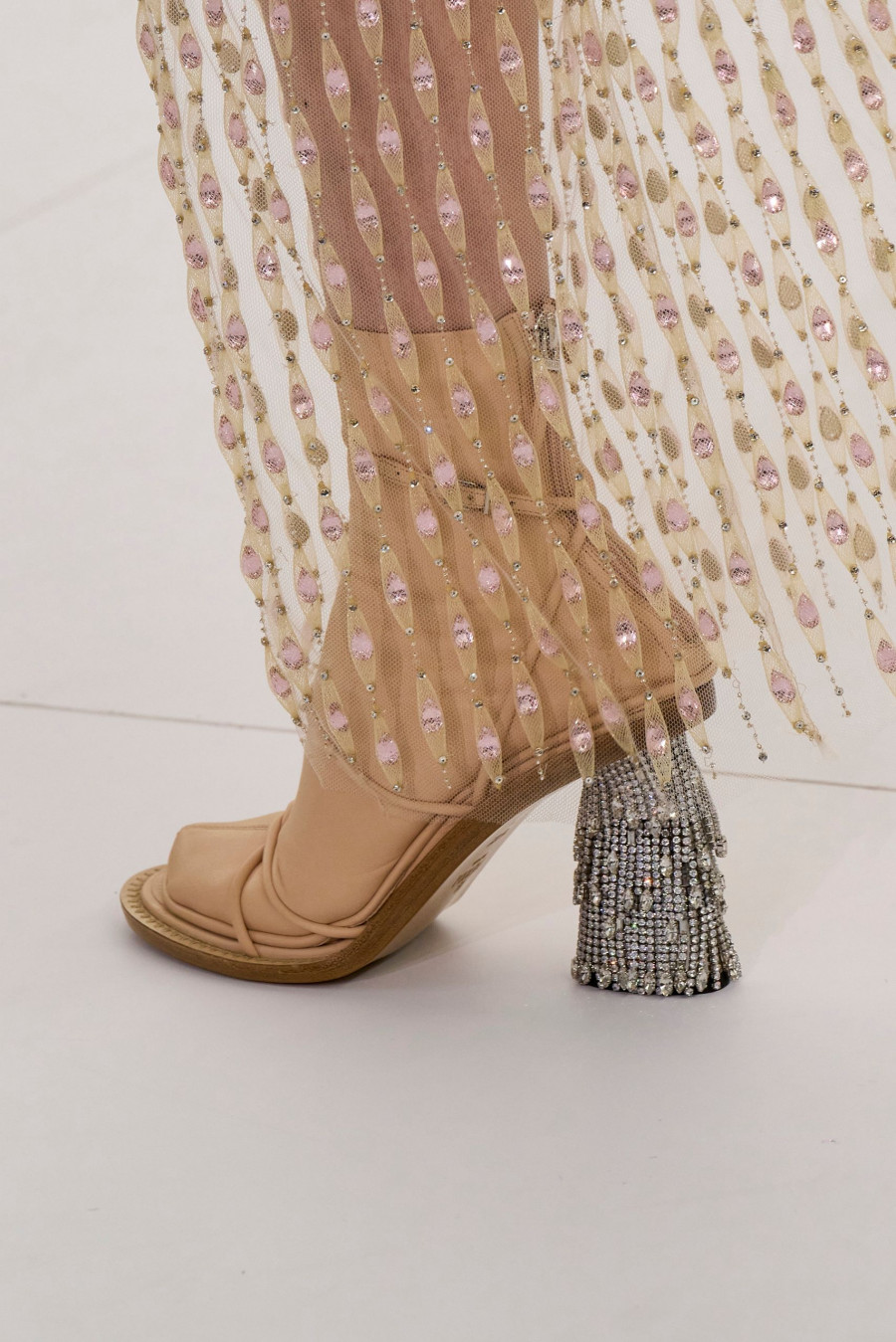 Fendi-HC-clp-F22-084.jpg