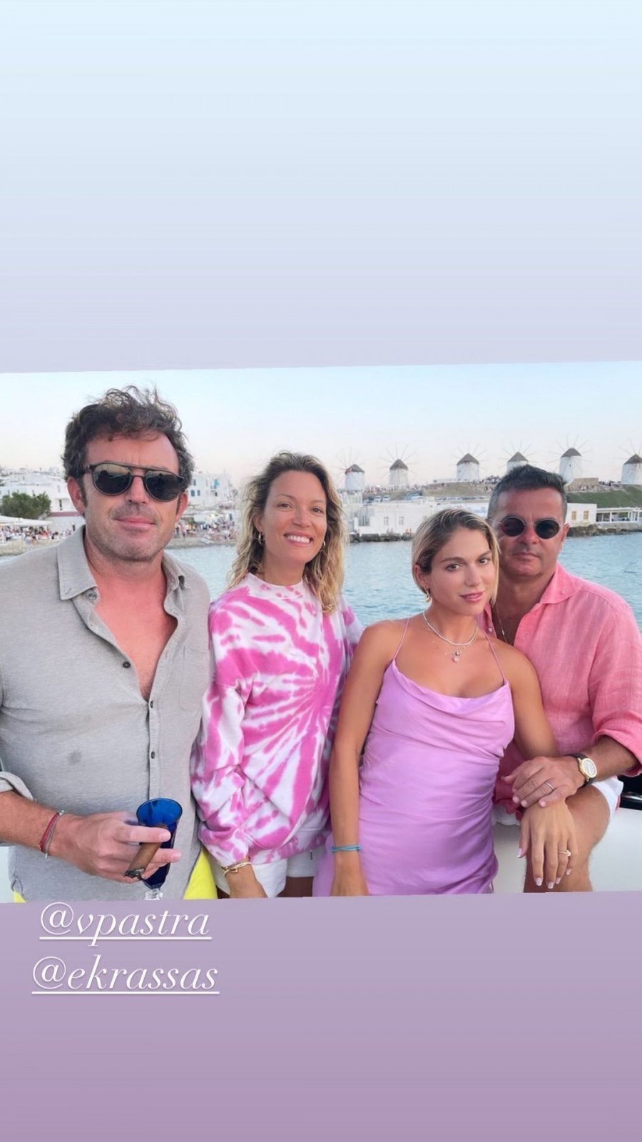 viku_kagia_ilias_krassas_mykonos.jpg