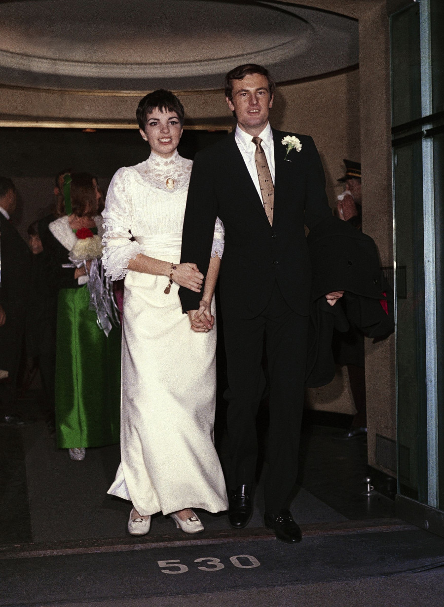 minnelli_gamos.jpg