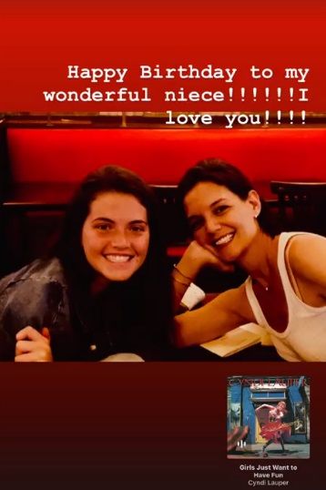 katie_holmes_anipsia.jpg