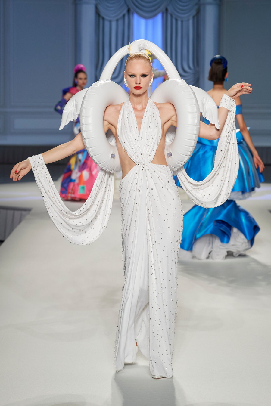 Moschino-S23-058.jpg