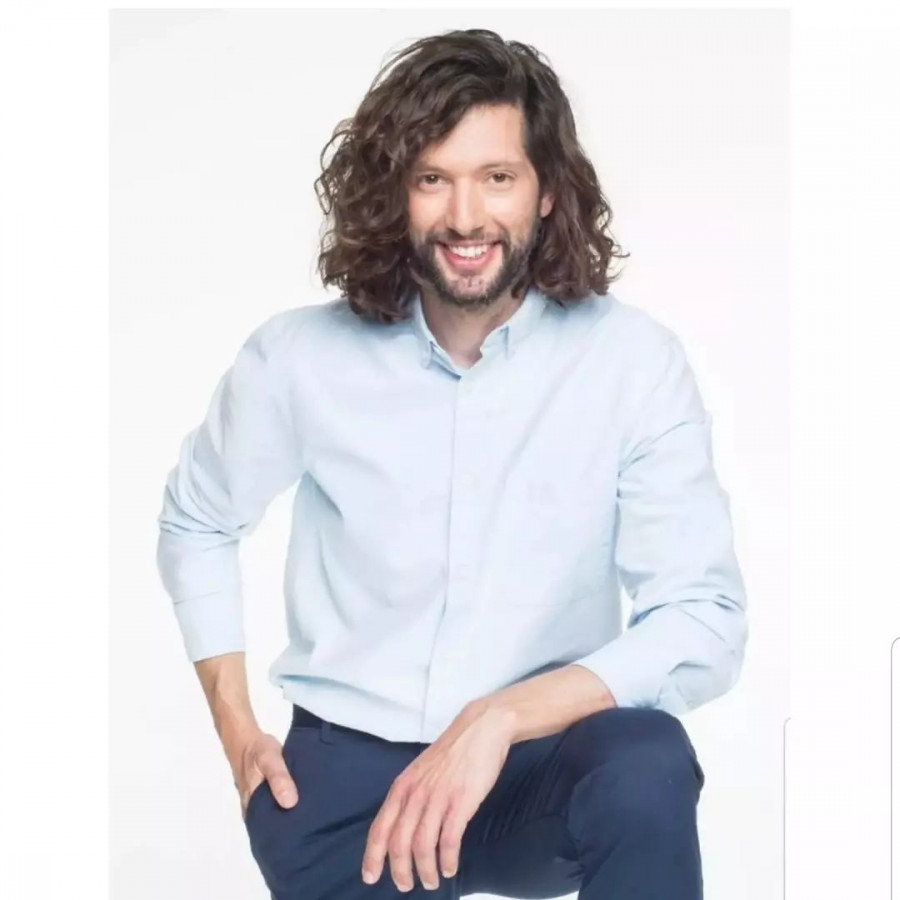 tom_zois.jpg