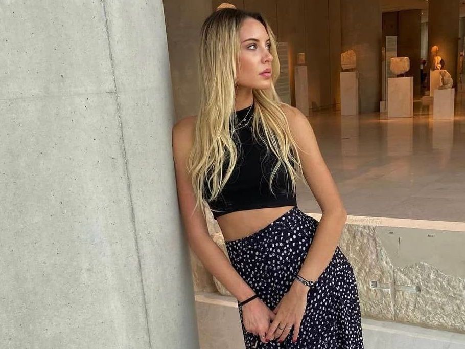 Στις βόλτες της Νεφέλης έκανε σχόλιο και η Δανάη Λιβιεράτου και ο Pablo Miller