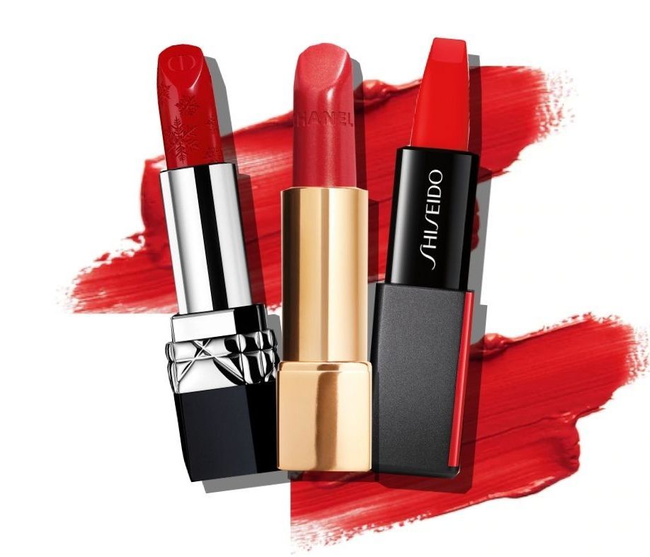 Red Passion! 10 κατακόκκινα κραγιόν για να φορέσεις στο ρεβεγιόν των Χριστουγέννων