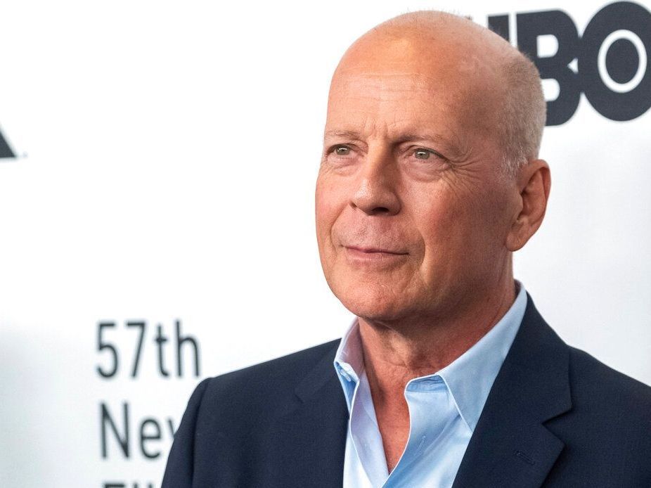 Bruce Willis: To reunion με τις κόρες του και την Demi Moore 9 μήνες μετά τη διάγνωση με αφασία